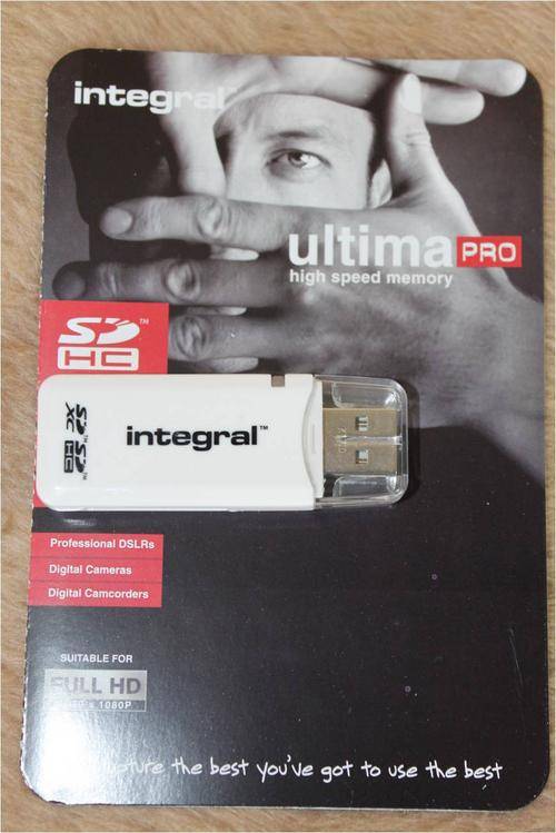 NEW Integral USB dual slot card reader