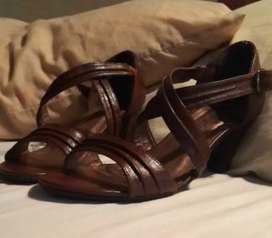 PIERRE CARDIN Dark Brown Heels