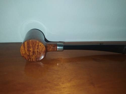 Peterson Tankard smoking pipe