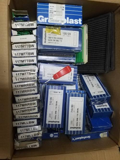 Graphoplast Terminals and Markers. Varios Sizes and Marks with Strip Trays and Applicator.