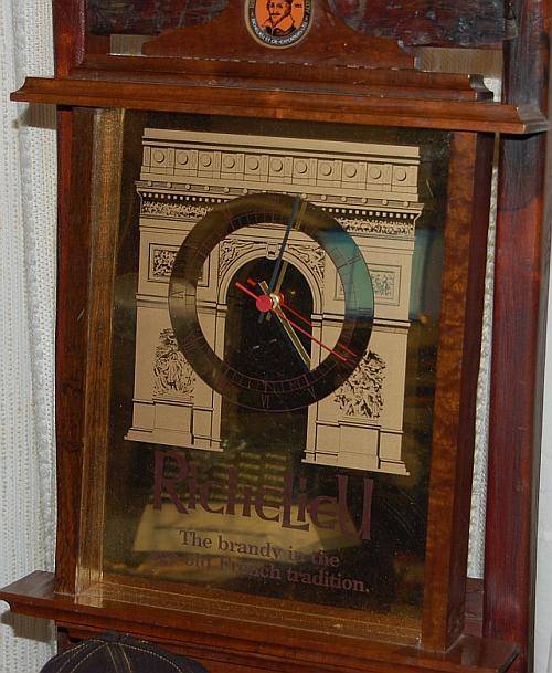 Rare Collectors Richelieu Brandy Clock