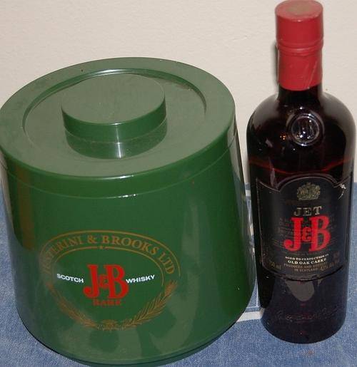 Rare and very Expensive Premium 12 yrs Old J&B Jet Whisky