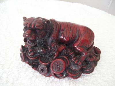 STATUE OF A TIGER ORIENTAL