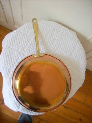 COPPER FRYING PAN.
