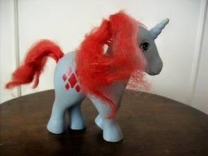 MY LITTLE PONY     - COLLECTABLE -