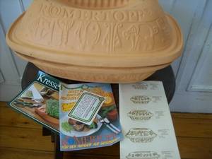 ROMERTOPF COOKING DISH IN BOX