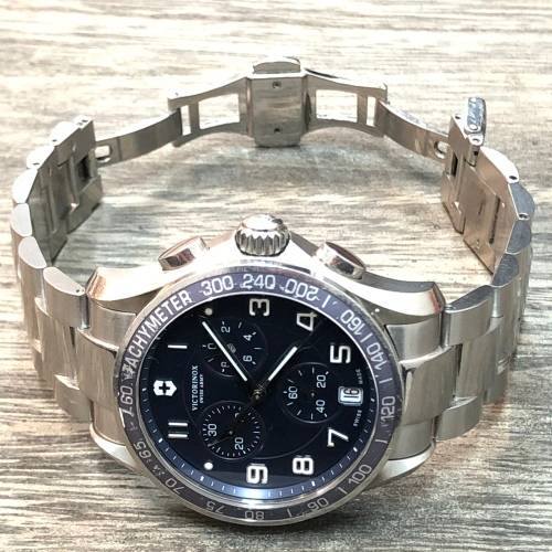 Victorinox Swiss Made Wrist Watch