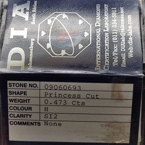 Beautiful White Gold Princess Cut Diamond Ring