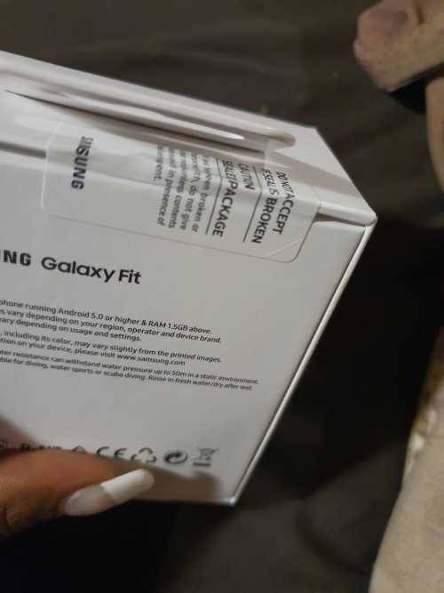 SAMSUNG FITBIT