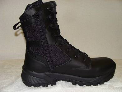 Original Mens Jeep Apache - UK 11 (SA 11) Leather Upper - Mesh Lining