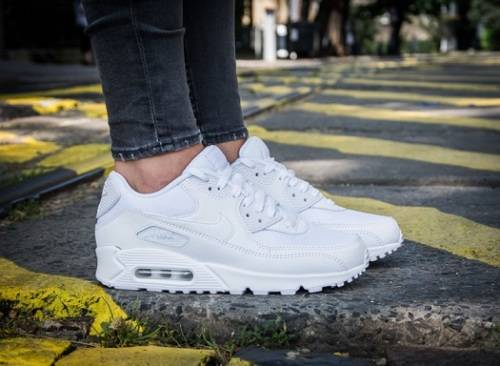 Original Mens Nike Air Max 90 Essential - 537384-111 - UK 9 (SA 9)