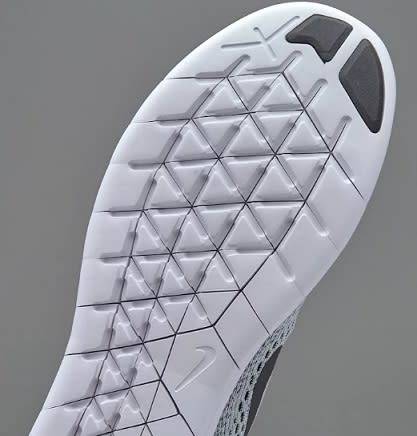 Original Mens Nike Free RN - 831508-101 - UK 11 (SA 11)