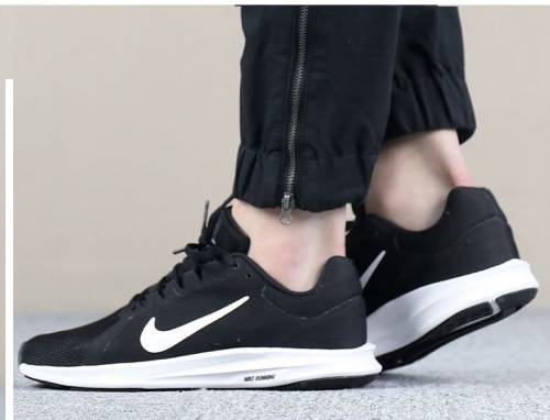 Original Ladies Nike LUNAR APPARENT - 908998-001 - UK 4 (SA 4)