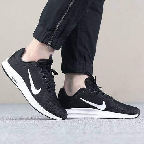 Original Ladies Nike LUNAR APPARENT - 908998-001 - UK 4 (SA 4)