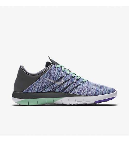 Original Nike Ladies Nike FREE TR 6 AMP - 882819-500 - UK 6 (SA 6)