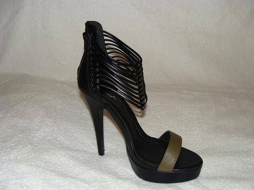 Original Ladies Levi's Evelyn - (Black) UK 7 (SA 7)
