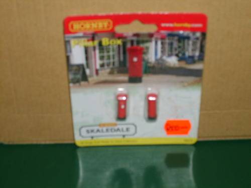 Post Boxes (x2 carded) - Hornby HO Scale