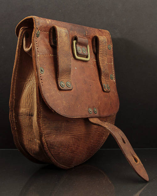 VINTAGE WOLD WAR II (1941) B.H & G  LEATHER POUCH WITH BRASS CLIPS AND ATTACHMENTS