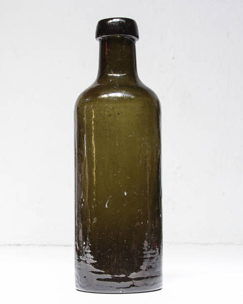 3 QUAINT VINTAGE BOTTLES, 1 LOT