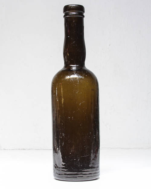 3 QUAINT VINTAGE BOTTLES, 1 LOT