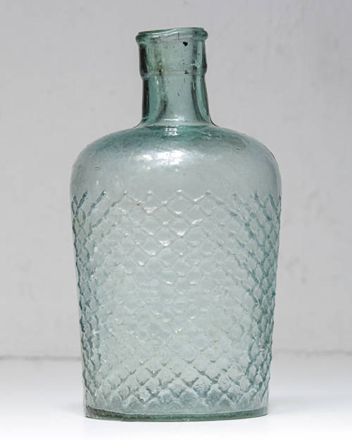 3 QUAINT VINTAGE BOTTLES, 1 LOT