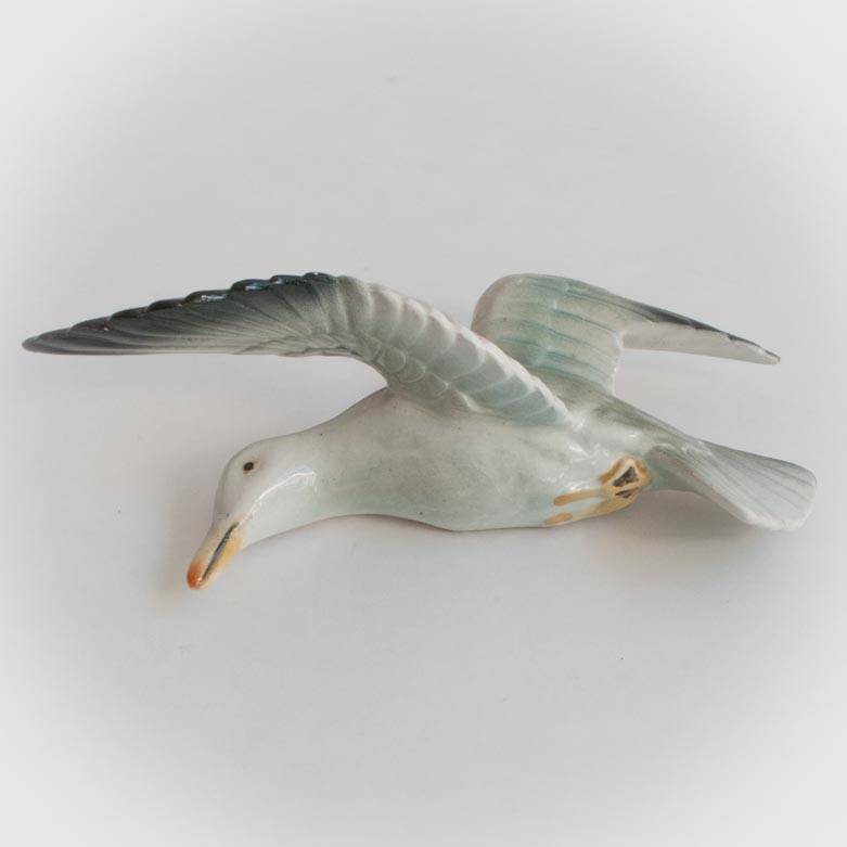 VINTAGE CAPRI CERAMIC SEAGULLS, PRETTY!