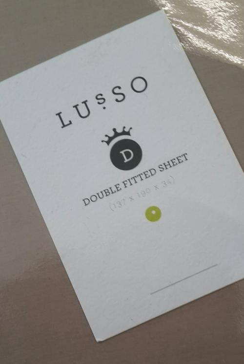 Double Bed Fitted Sheets - 300thread count 100% cotton - various colours