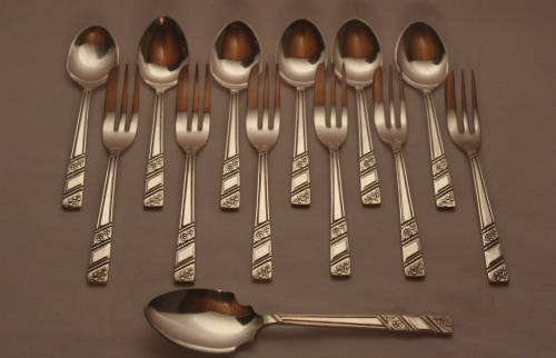 Silver plated teaspoons and cake forks