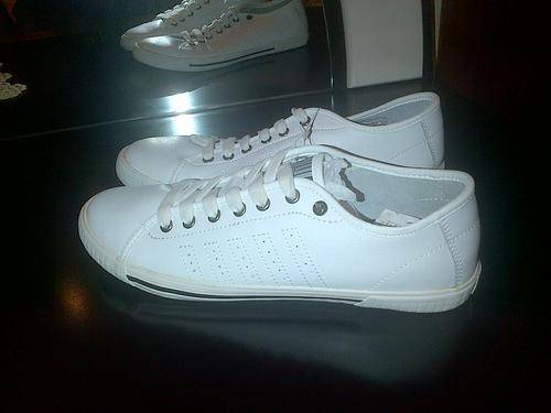 K - Swiss Shoe To Clear