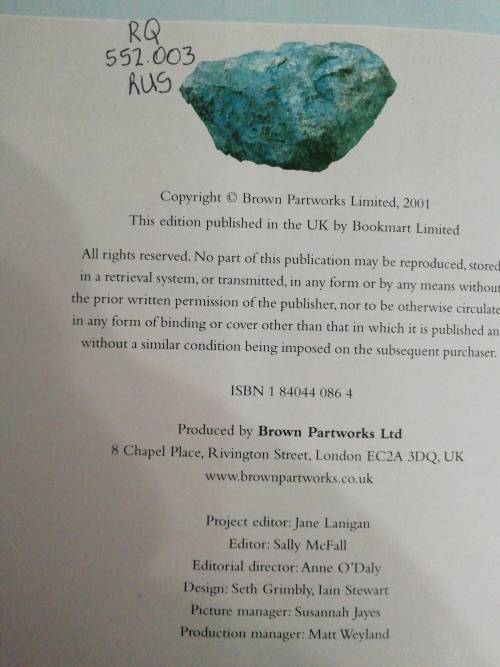 ENCYCLOPEDIA OF ROCKS , MINERALS AND GEMSTONES   /  HENRY RUSSELL