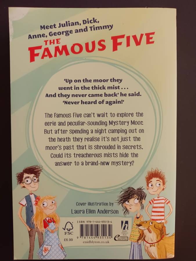 The Famous Five: Five Go to Mystery Moor / Enid Blyton