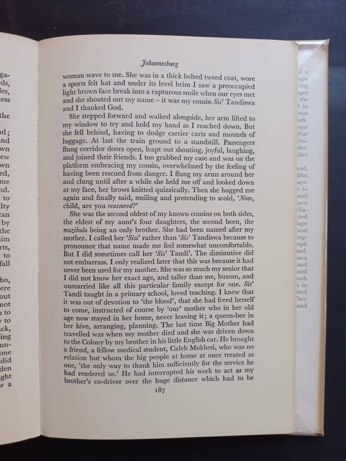 THE OCHRE PEOPLE / Noni Jabavu