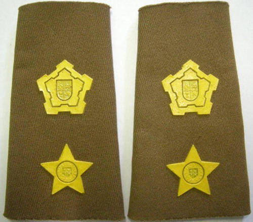 Commandant Rank Insignia Rubberised Pair