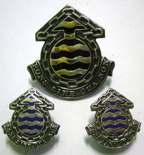Ordnance Services Corps Cap Badge Dinnes432 w/ Pair Collar Badges Dinnes426 (Collars for Dinnes425)