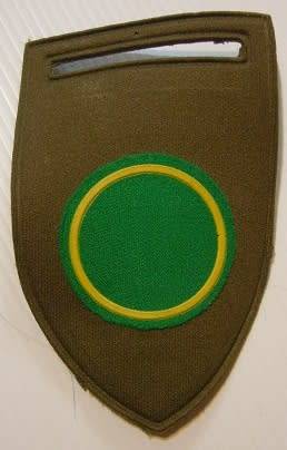 7 Infantry Division C COY Rubberised Flash Pin Intact