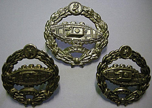 SA Tank Corps Cap & Collar Badges