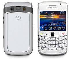 Blackberry 9780 white/black brand new !!!!