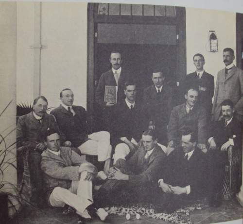 Milner`s Young Men:The `Kindergarden` in Edwardian Imperial Affairs Walter Nimocks