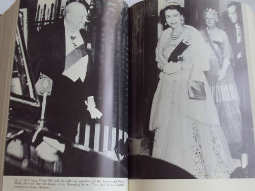 Never Despair Winston S Churchill 1945 - 1965 Martin Gilbert
