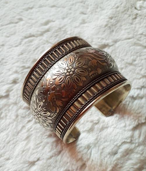 Vintage brass ornate cuff bangle
