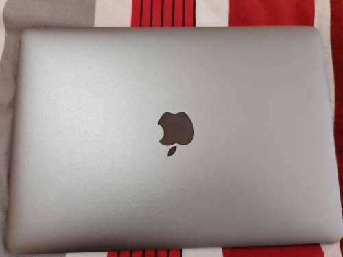 Macbook