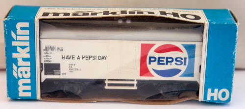 HO Scale Marklin Pepsi Closed Goods Wagon 4533