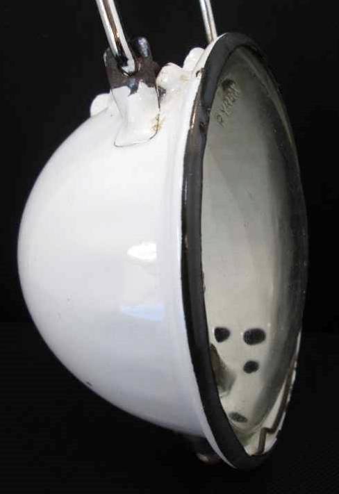 White Enamel Camping Lamp With Pyrex Glass - 19cm/16cm/9cm (Without Handle)