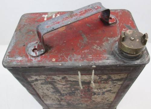 Old & Battered Mobil Oil Tin - 32cm/24cm/14cm