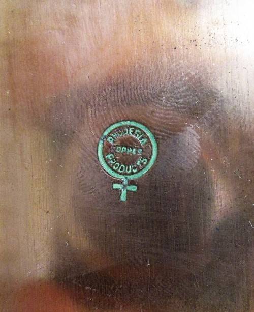 LOVELY!!! Copper & Wood Cigarette Box Made In Rhodesia - 18cm/9,5cm/5cm