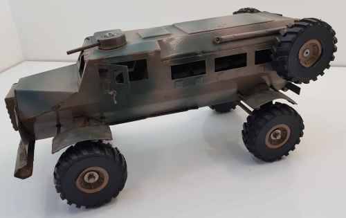 Amazing Tin Toy Casspir - 31cm/14cm/15cm
