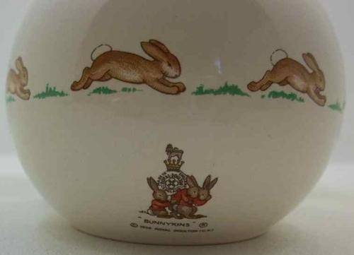 Royal Doulton Bunnykins Money Ball + Original Box (1981)