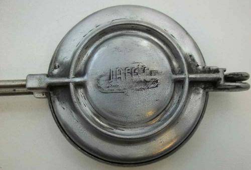 The Original "Jaffle" Vintage Jaffle Maker!