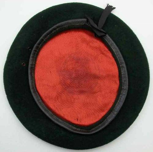 Green Beret With Red Inner - PARA DE LUXE + Picture Of Parachute With Wings