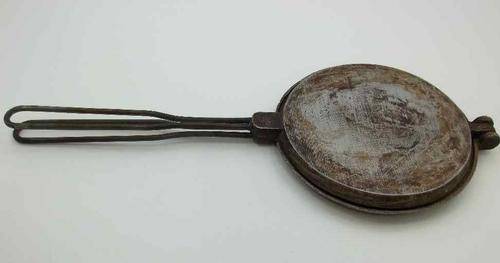 Vintage Waffle Maker